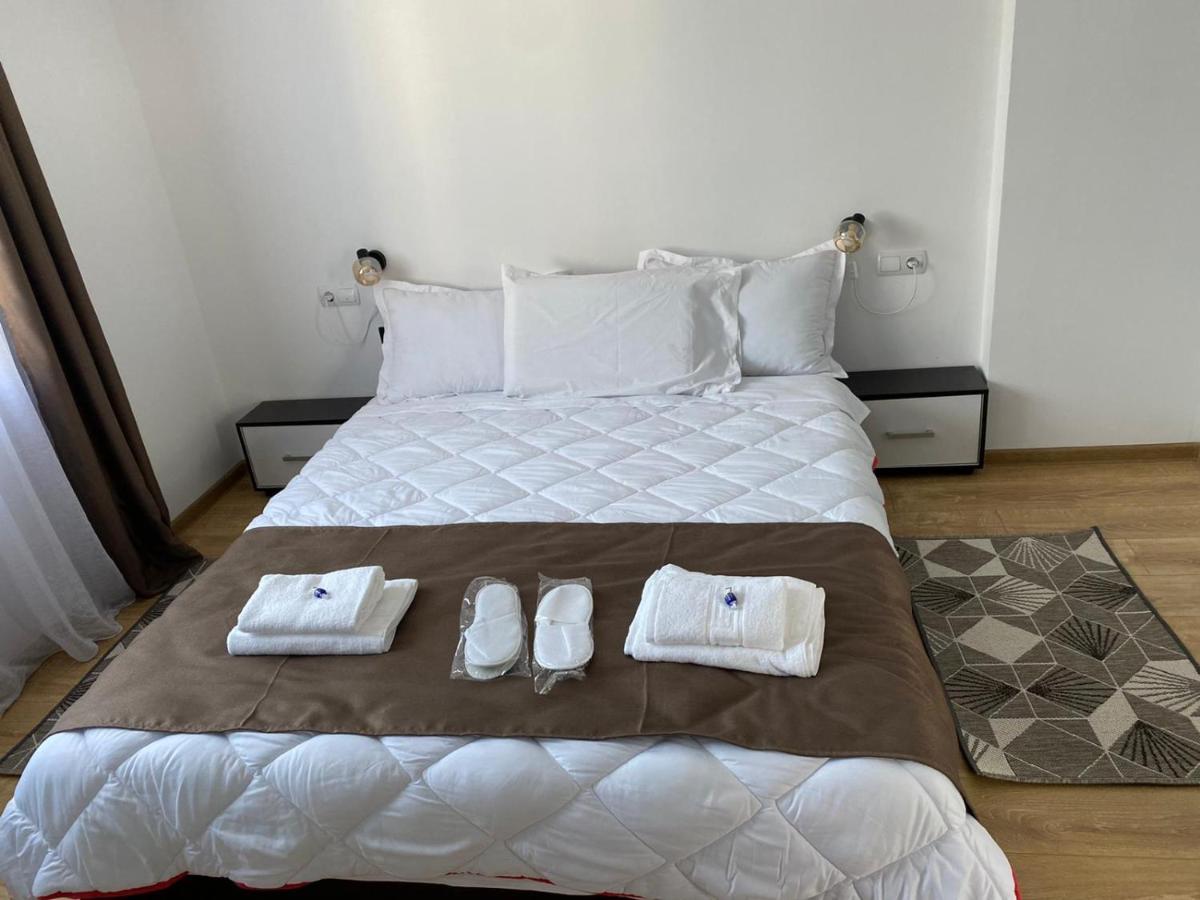 Casa Cerbului Appartement Vişeu de Sus Buitenkant foto